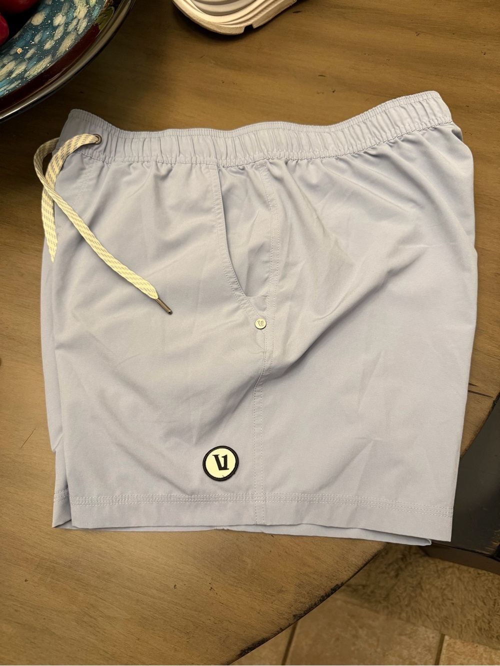 Vuori Men’s Kore Shorts unlined - Gray 5”